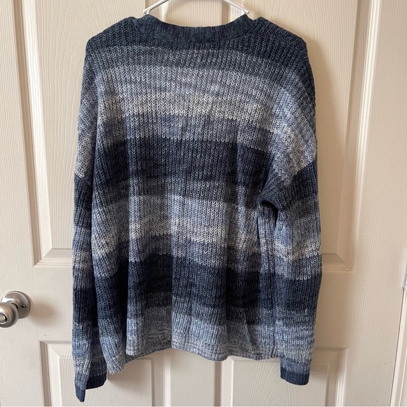 John Paul Richard blue cardigan - Picture 2 of 4